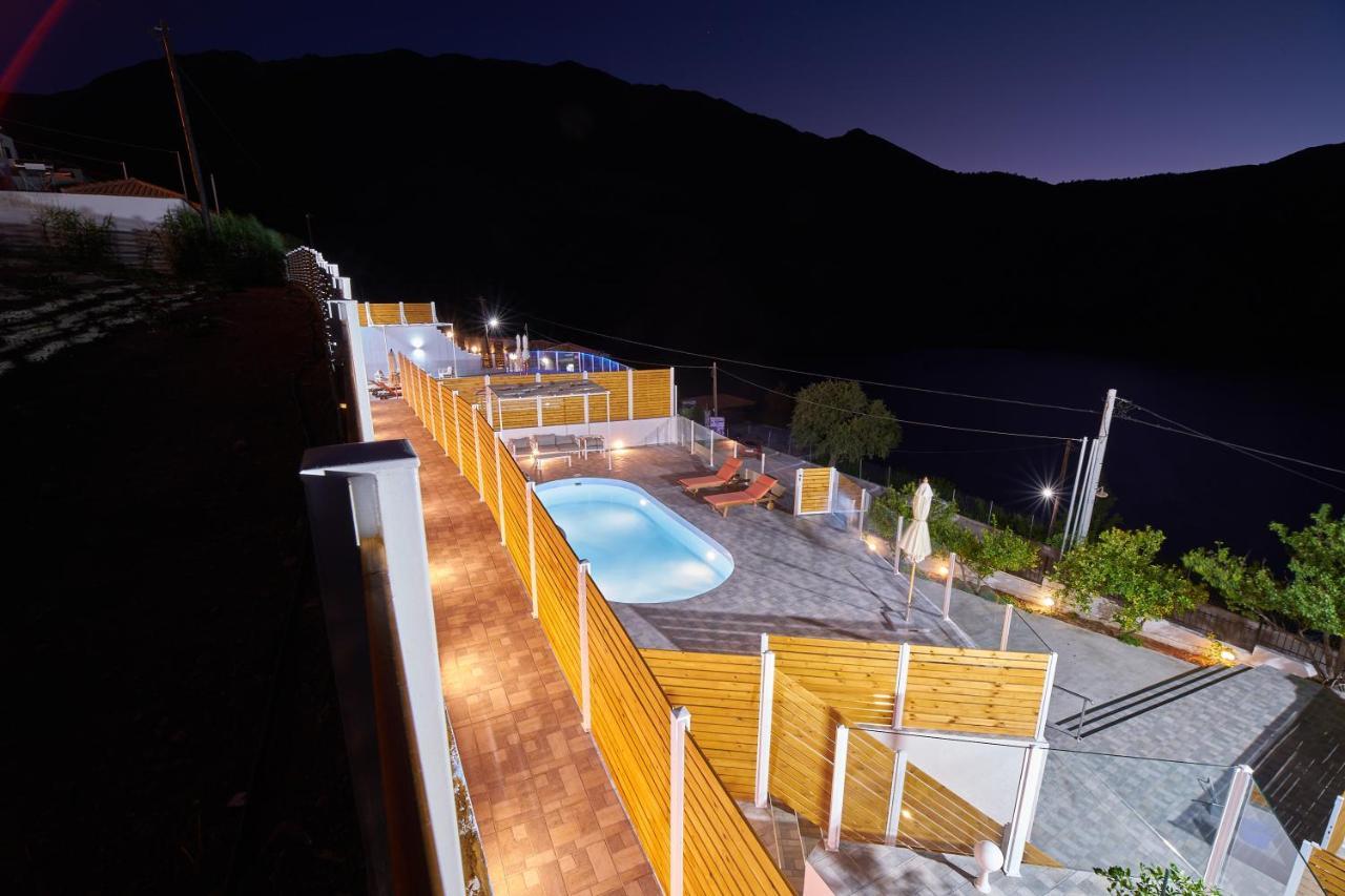 Lake View Suites Kávallos Exterior foto