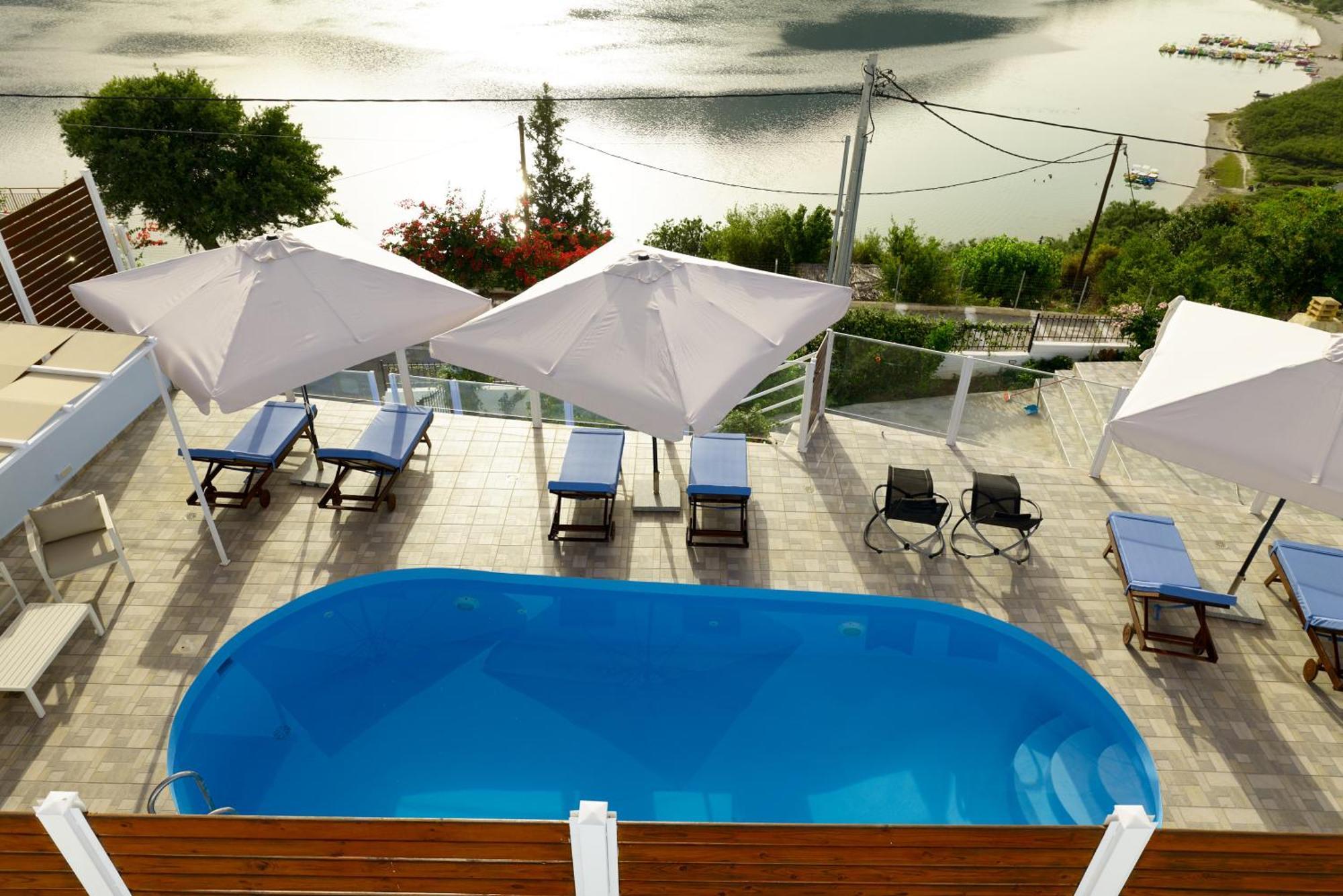 Lake View Suites Kávallos Exterior foto
